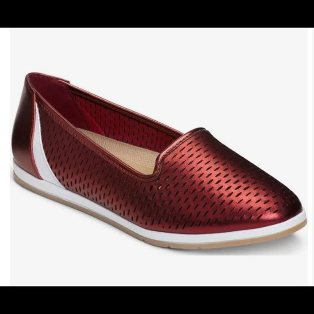 NWT Aerosoles Smart Move Perforated Metallic Wine Red Flat Loafer Shoes US 5.5